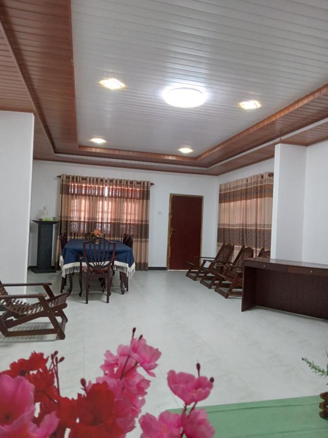 Sky Bloom Bed & Breakfast Homagama Ngoại thất bức ảnh