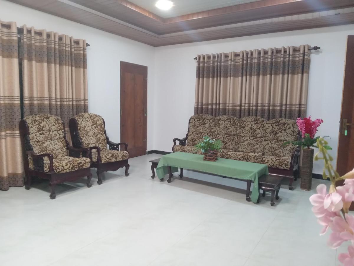 Sky Bloom Bed & Breakfast Homagama Ngoại thất bức ảnh