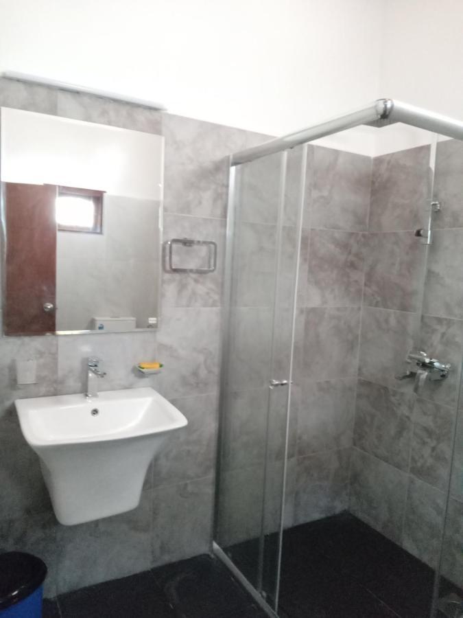 Sky Bloom Bed & Breakfast Homagama Ngoại thất bức ảnh